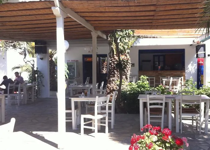 אתר קמפינג Naxos Pláka